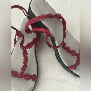 Jambu Women’s Sandals